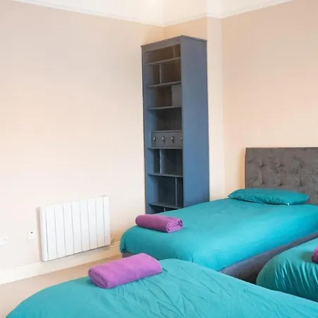 Entire Main St - 20 Steps From Everything Carrick on Shannon