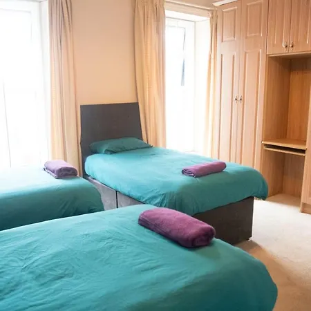 Entire Main St - 20 Steps From Everything Apartamento Carrick on Shannon
