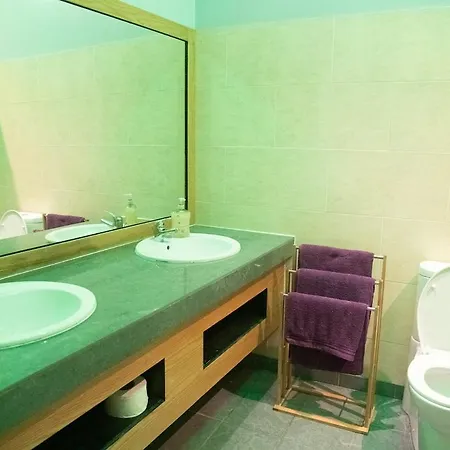 Apartamento Entire Main St - 20 Steps From Everything *
